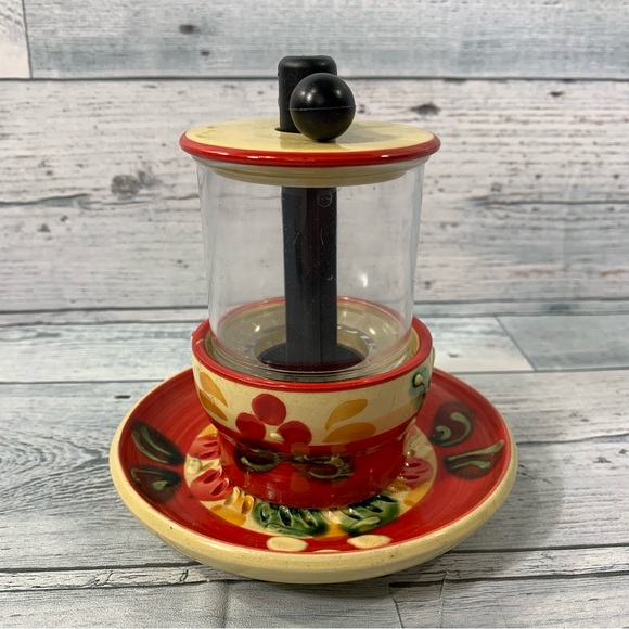 Vintage Rupi 1980 Spain Red Floral Garlic Grator & Zestor with matching plate - Picture 2 of 14